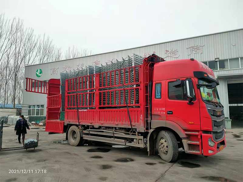 湖北發(fā)車(chē)2.4*1.8米產(chǎn)床